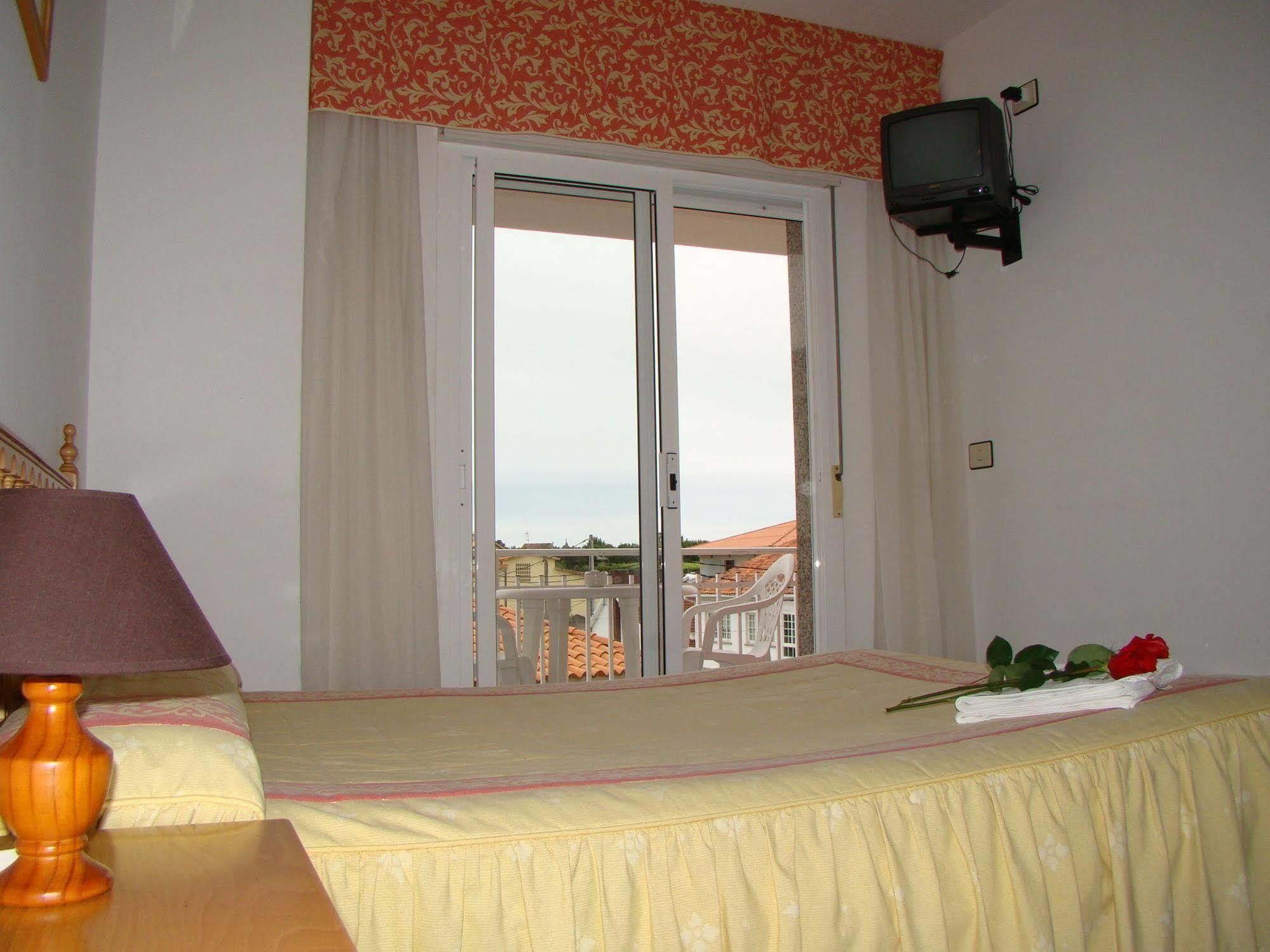 Hostal San Roque Portonovo Exterior photo